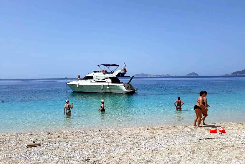 Lüks Motoryat İle Suluada